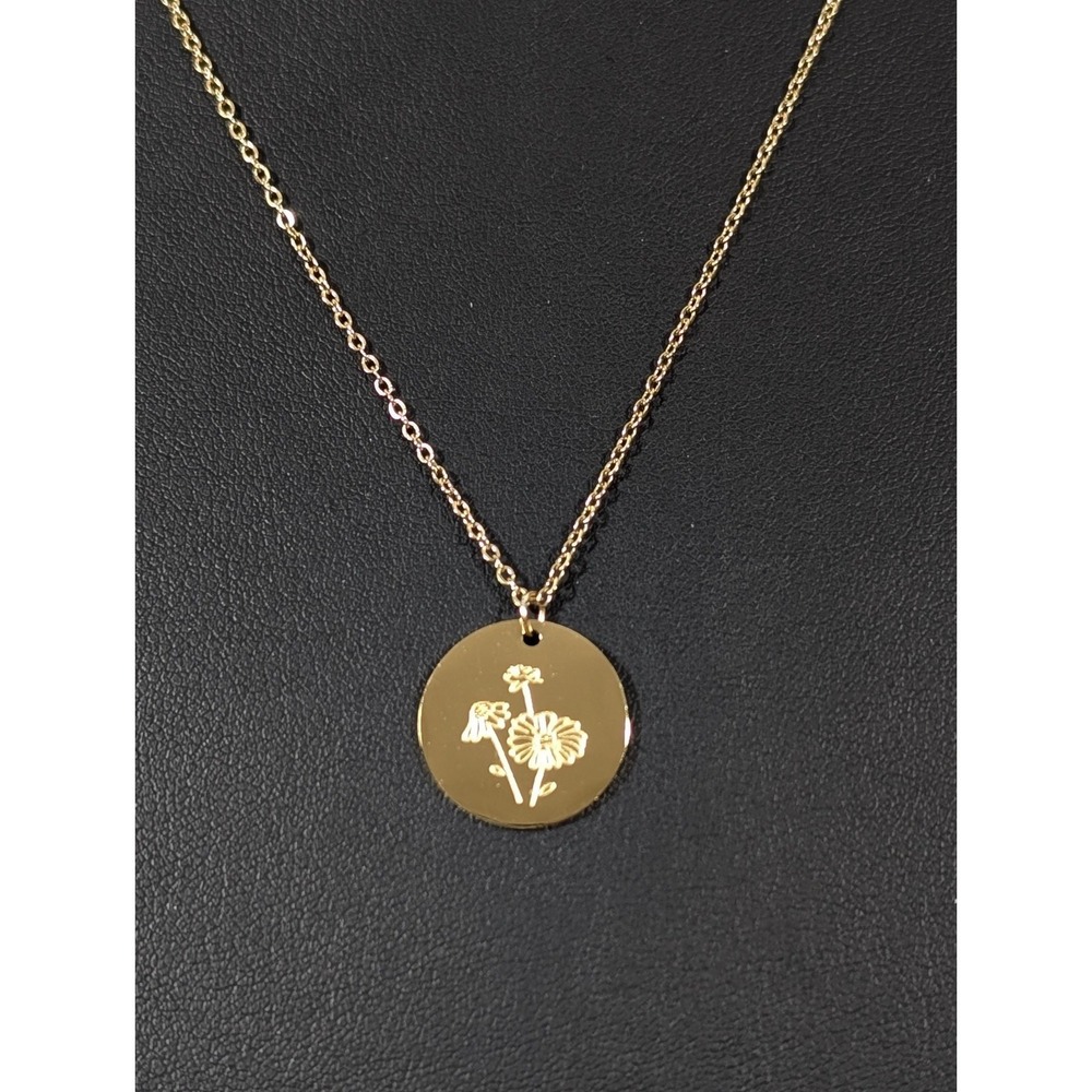 April Daisy Birthflower Necklace Gold Tone Round Charm 20 in